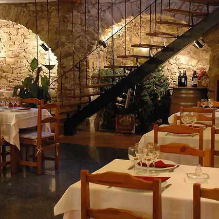 Casa Carmen Hotel *